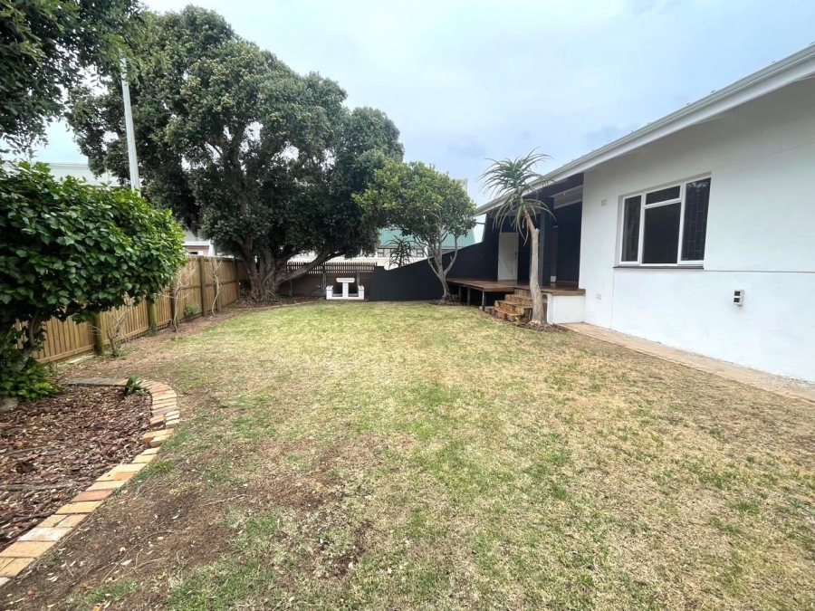 4 Bedroom Property for Sale in Mossel Bay Central Western Cape